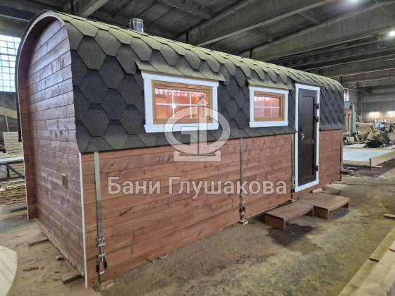 Баня «Буханочка» из бочковой термодоски 4х5